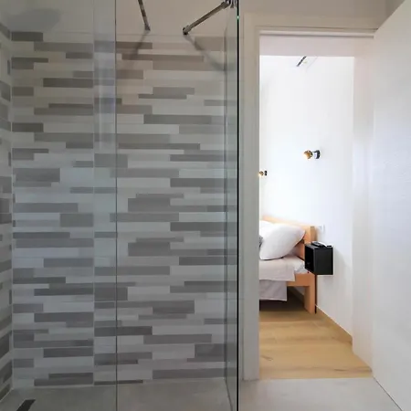 New Modern Gogo With Private Pool Near The And Town Of Pula By Wiibuk Villa *